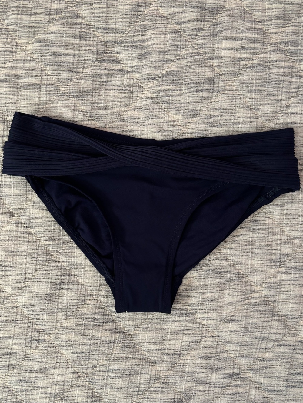 NWOT Robin Piccone Navy Bikini Bottom Sz XS | Robin Piccone Swimwear -